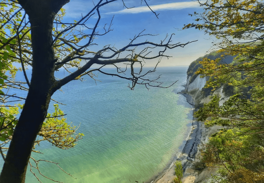Isflokk.Travels — Personalised Nordic Hiking Experiences — photo 2