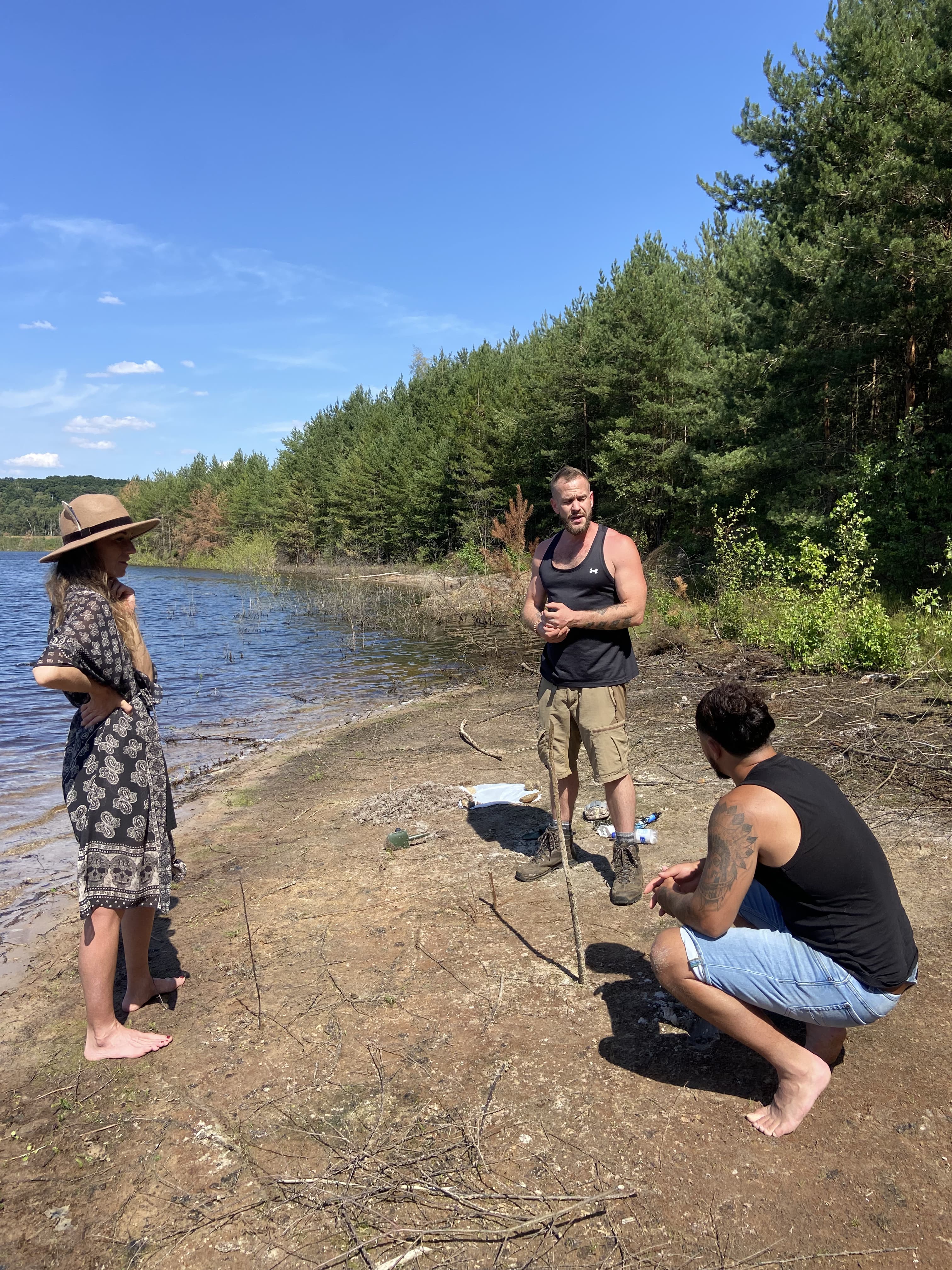 Reconnect Outdoors — Hikes, Survival Trails & Bushcraft Courses — photo 5